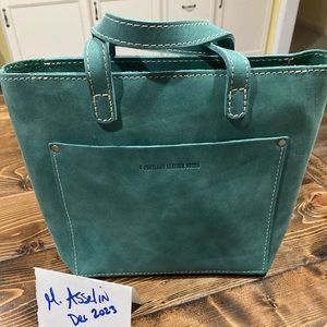 PLG Surf mini zip crossbody